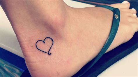 Tatuajes pequeños de corazones, más de 25 diseños。